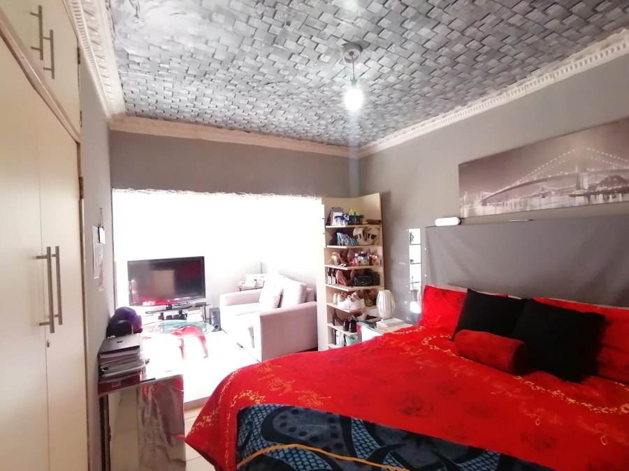 3 Bedroom Property for Sale in Roosheuwel Ext 2 North West